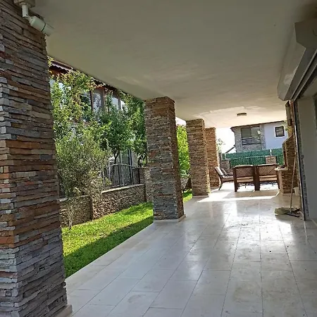 Dora * Kusadasi